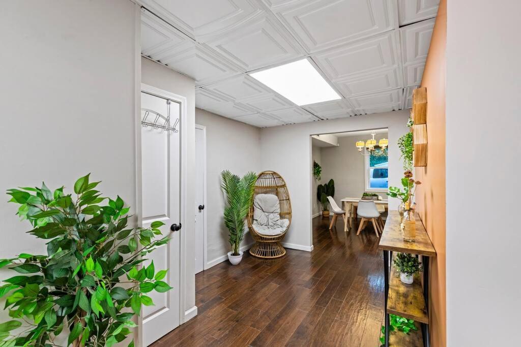 Cozy Buckhead Suite - Great Area, Free Easy Parking, Near Shops And Restaurants Атланта Екстер'єр фото